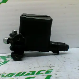 Foto de Bomba de freno trasero Yamaha TRICITY 125I referencia 307-21-35647 foto 2