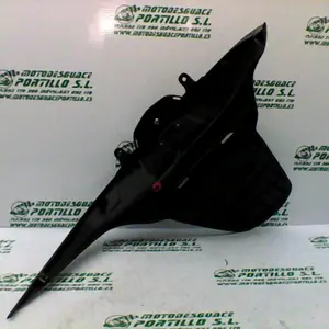 Foto de Portamatricula Kymco Super Dink 125 referencia 100-22-36543 foto 5