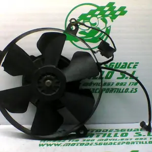 Foto de Ventilador del radiador Honda CBR 900 R referencia 364-19-28388 foto 1
