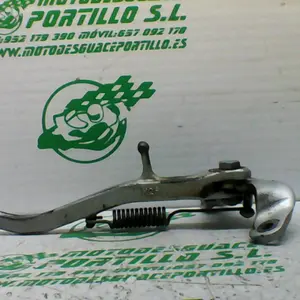Foto de Patilla lateral Kawasaki Gpz 500 referencia 132-18-43242 foto 2