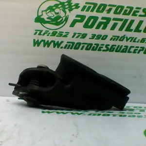 Foto de Reposapies delantero derecho BMW F-650-GS referencia 27-21-28329 foto 3