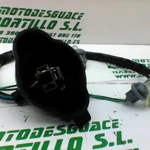 Foto de Instalación del faro Kymco Agility city 125 referencia 409-21-32284 foto 2