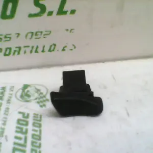 Foto de Interruptor de luz larga/corta Vespa ET2 50 referencia 69-16-35702 foto 6