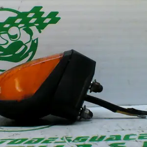Foto de Intermitente trasero izquierdo Yamaha Xenter 125 referencia 446-22-40714 foto 2