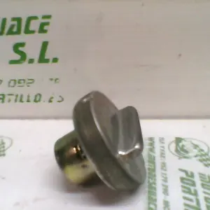 Foto de Tapón de deposito de gasolina Honda SKY 50 referencia 52-16-1004