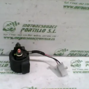 Foto de Rele de arranque Yamaha Cygnus x 125 referencia 323-23-45147 foto 2