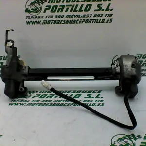 Foto de Cerradura del asiento Yamaha Majesty 400 05-06 referencia 174-16-17972 foto 2