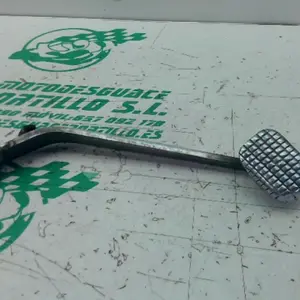 Foto de Palanca de freno trasero Suzuki Intruder 250 referencia 45-22-32917 foto 4