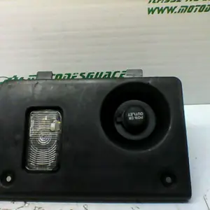 Foto de Luz de porta-casco Honda S-wing 125 referencia 241-19-22695 foto 4