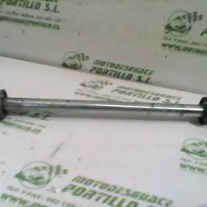 Foto de Eje de rueda delantera Piaggio ZIP 100 referencia 58-17-5703
