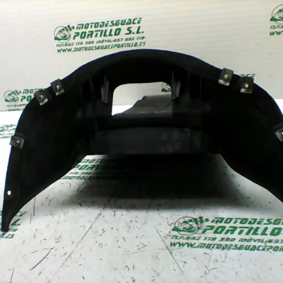 Foto de Portamatricula Aprilia ARRECIFE 200 referencia 275-19-23426