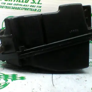 Foto de Caja filtro Yamaha YBR 125 i referencia 171-21-30502 foto 10