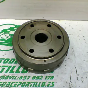 Foto de Plato magnetico Yamaha XMAX 250I referencia 283-22-37618 foto 1