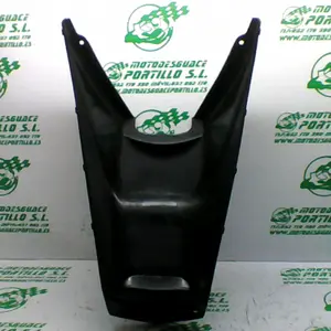 Foto de Tapa batería Yamaha TRICITY 125I referencia 307-21-35557 foto 1