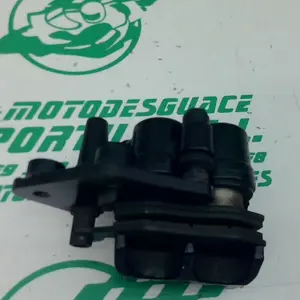 Foto de Pinza de freno delantera Benelli MACIS referencia 324-22-39795 foto 5