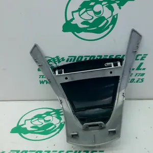 Foto de Puerta de guantera Yamaha Xenter 125 referencia 446-22-40603