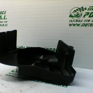 Foto de Tapa de piñon Yamaha FZ1-N referencia 177-19-21726 foto 5