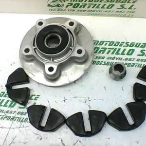 Foto de Maza llanta trasera Suzuki GS-500-F referencia 166-19-21498 foto 3