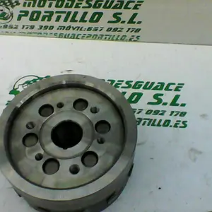 Foto de Plato magnetico Yamaha YBR 125 i referencia 118-19-19579 foto 5