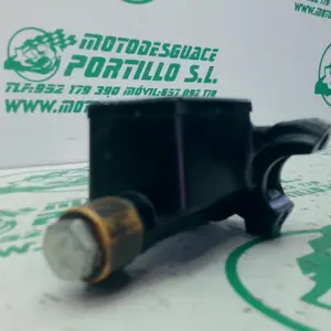 Foto de Bomba de freno delantero Peugeot Ludix 50 referencia 35-24-47146 foto 4
