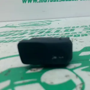 Foto de Interruptor de claxon Vespa LX 125 referencia 448-23-47100 foto 6