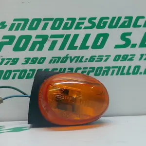 Foto de Intermitente trasero derecho Sym EURO MX 125 referencia 126-22-35508 foto 2