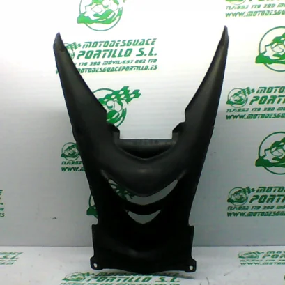 Foto de Carcasa bajo asiento Yamaha Cygnus x 125 referencia 425-21-32158