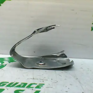 Foto de Embellecedor de cabezón derecho Vespa PRIMAVERA 125 ABS referencia 113-22-34918 foto 3
