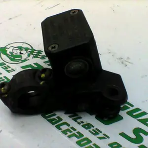Foto de Bomba de freno delantero Piaggio X8 200 referencia 264-18-18428 foto 5