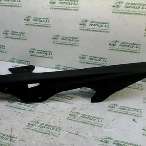 Foto de Cubre cadena Suzuki GLADIUS SFV 650 I referencia 202-18-16106 foto 3