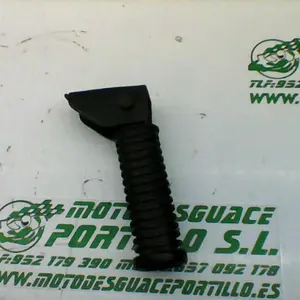 Foto de Reposapies trasero derecho Honda CB 450 DX referencia 277-18-18488 foto 3