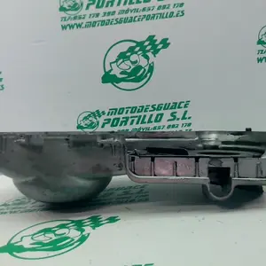 Foto de Tapa de cárter Piaggio LIBERTY 125 - 05-08 referencia 148-22-38088 foto 16