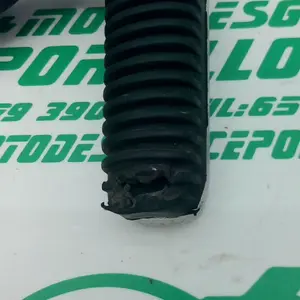 Foto de Estribera trasera derecha con reposapies Yamaha XMAX 250I referencia 283-22-37559 foto 3