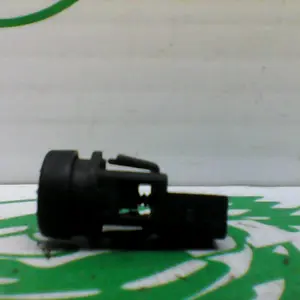 Foto de Interruptor de claxon Piaggio liberty 50 2t 2012 referencia 378-22-40410