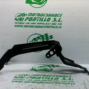 Foto de Soporte portamatricula Yamaha Xenter 125 referencia 446-22-40710 foto 5