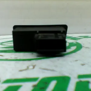 Foto de Interruptor de claxon Honda ARROBA 125 referencia 372-21-38253