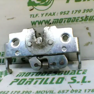 Foto de Cerradura del asiento Honda PS 125 referencia 106-24-47759 foto 18