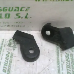 Foto de Soporte de intermitente Suzuki MARAUDER 125I referencia 227-18-15607 foto 1