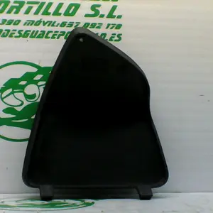 Foto de Puerta guantera izquierda Vespa GT 200 L referencia 138-22-34391 foto 2