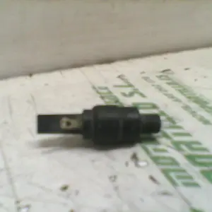 Foto de Sensor de freno delantero Aprilia Sport city 250 inyeccion 09-10 referencia 109-21-39592 foto 3