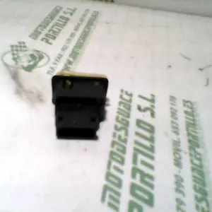 Foto de Interruptor de claxon Suzuki Katana 50 referencia 22-16-7697