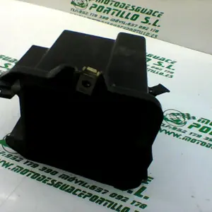 Foto de Caja batería Yamaha Cygnus x 125 referencia 256-19-22836 foto 8