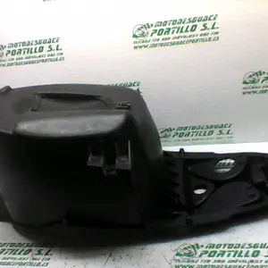 Foto de Porta-casco Derbi Atlantis 50 2t 05-07 referencia 186-19-23902 foto 7