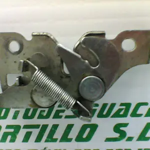 Foto de Cerradura del asiento Honda CBF 125 M referencia 166-22-34810 foto 8