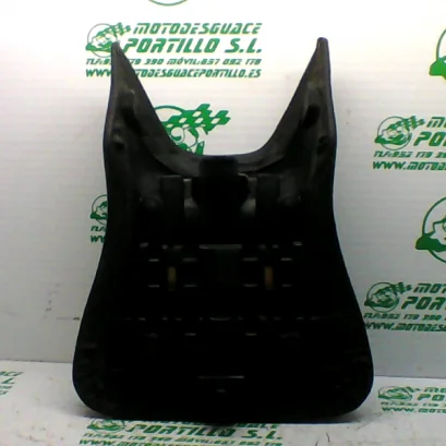 Foto de Asiento delantero Rieju Naked referencia 314-22-38751