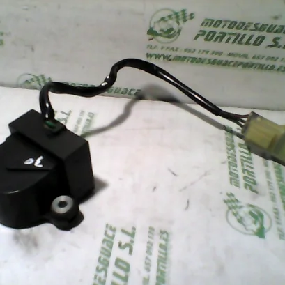Foto de Sensor de caída Honda Forza 250 referencia 234-18-16013