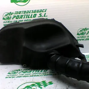 Foto de Caja de filtro Vespa GT 200 L referencia 138-22-34385 foto 2