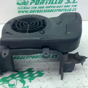 Foto de Tapa de encendido Vespa LX 125 referencia 448-23-47115