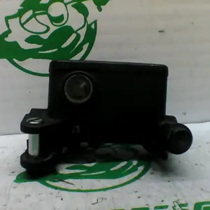 Foto de Bomba de freno delantero Kymco super dink 300 i referencia 113-23-43364 foto 6