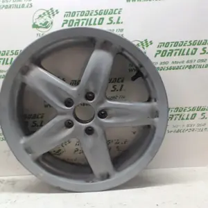 Foto de Llanta trasera Piaggio X9 250 referencia 44-18-12512 foto 4